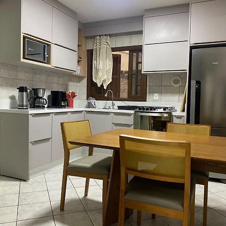 Casa Em Bombinhas Almeida E Moraes Perto Da Praia 외부 사진