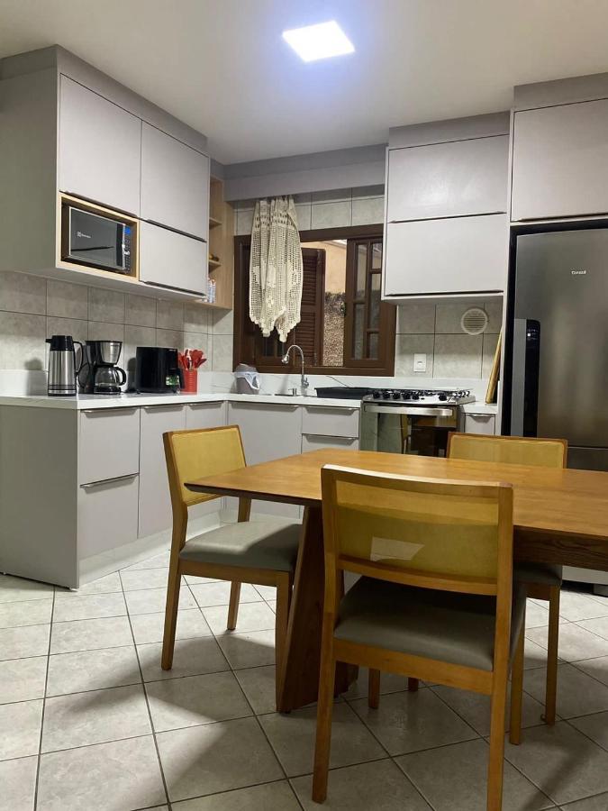 Casa Em Bombinhas Almeida E Moraes Perto Da Praia 외부 사진