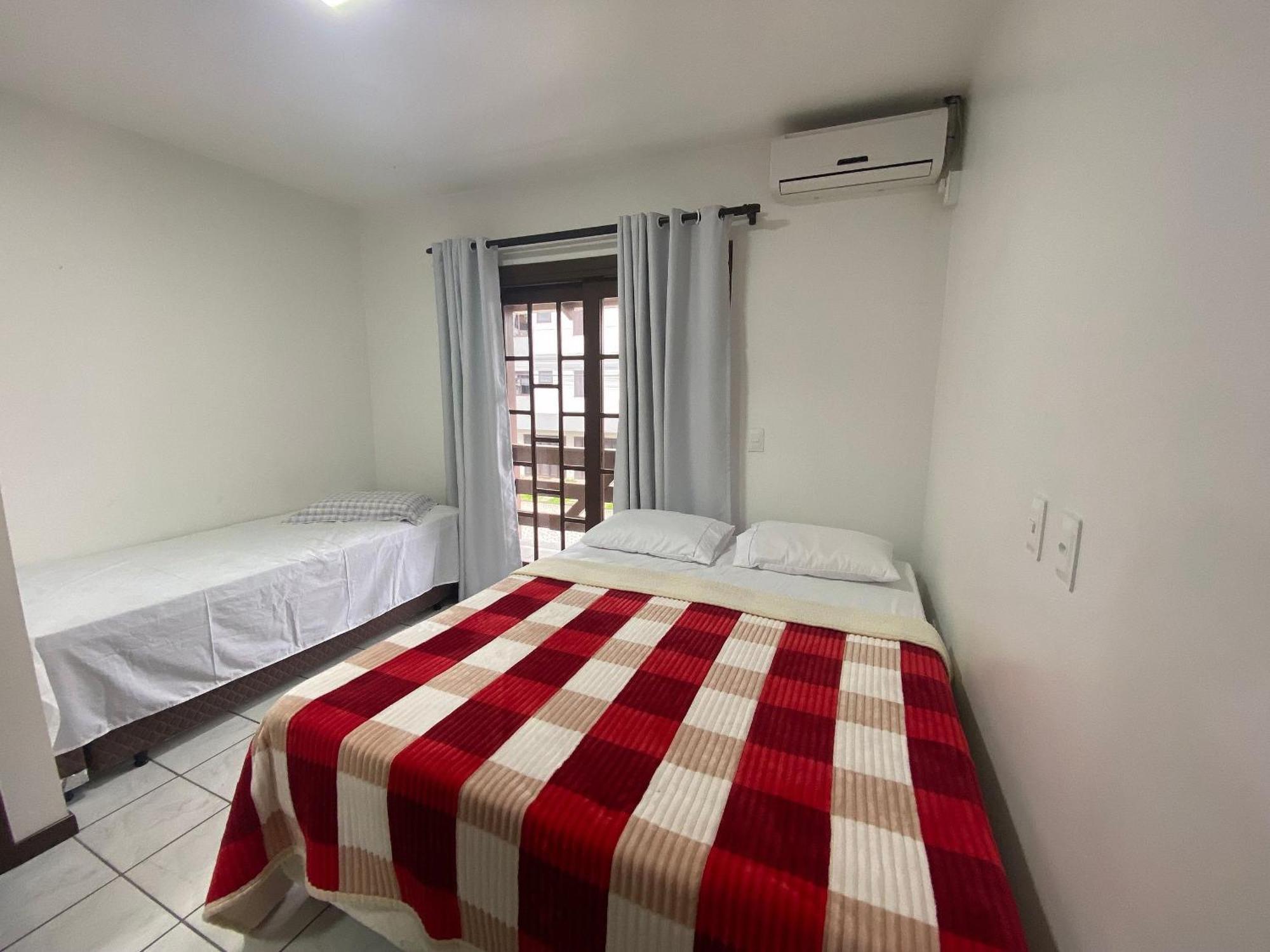 Casa Em Bombinhas Almeida E Moraes Perto Da Praia 외부 사진